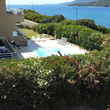 Avec Piscine à 50 M De La Appartamento